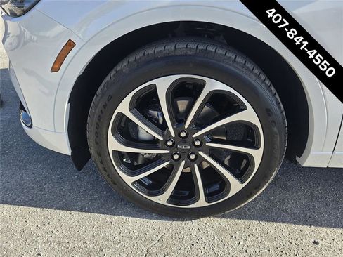 New 2026 Lincoln Nautilus Black Label AWD/4WD image 9