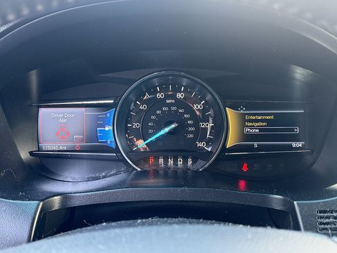 Used 2016 Ford Explorer Limited AWD/4WD image 5
