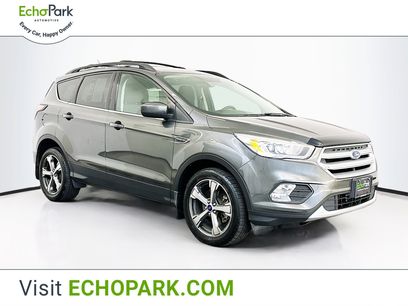 Used 2017 Ford Escape SE w/ Equipment Group 201A