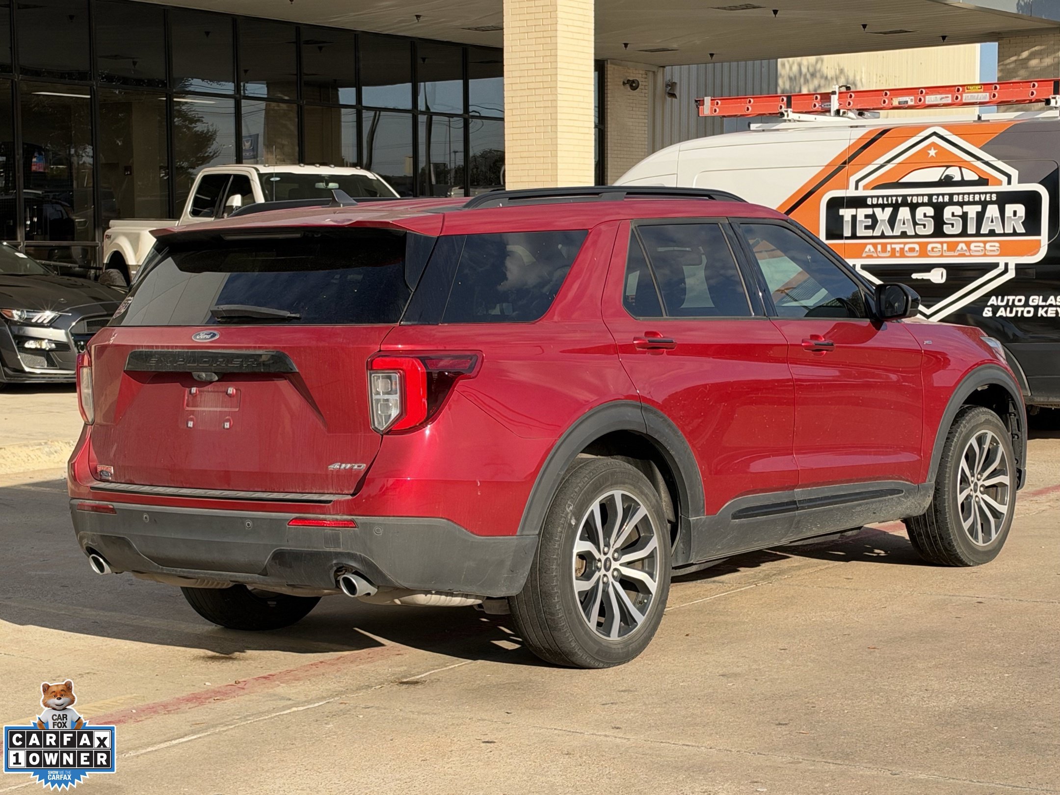 Used 2023 Ford Explorer ST-Line AWD/4WD image 6