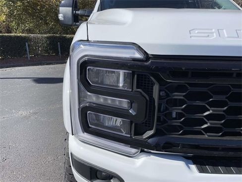 New 2026 Ford F250 Lariat w/ Black Appearance Package image 39
