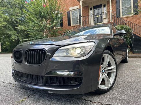 Used 2013 BMW 740Li RWD image 2