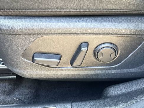 Used 2026 Kia Sportage EX FWD image 21