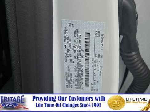 New 2024 Ford Escape SE w/ PHEV Premium Package image 24