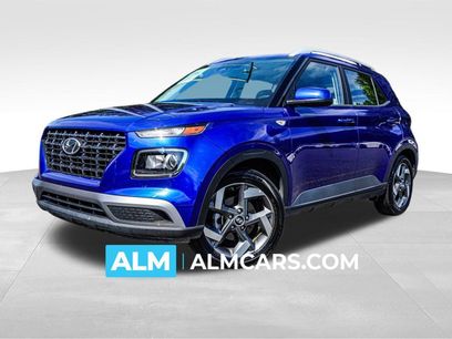 Used 2025 Hyundai Venue SEL