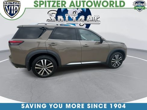 Used 2023 Nissan Pathfinder Platinum AWD/4WD image 11