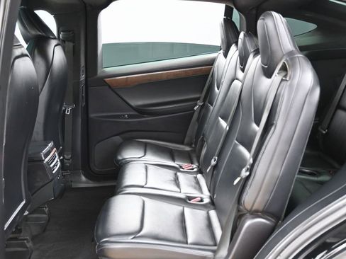 Used 2021 Tesla Model X Long Range image 41