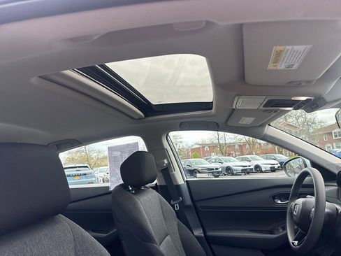 Certified 2024 Honda Accord EX image 18