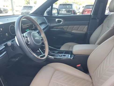Used 2024 Kia Sorento SX Prestige w/ Olive Brown Leather Package AWD/4WD image 19