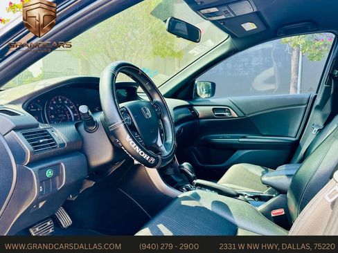 Used 2016 Honda Accord Sport image 9