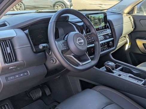 New 2025 Nissan Pathfinder Platinum w/ Cargo Package image 13