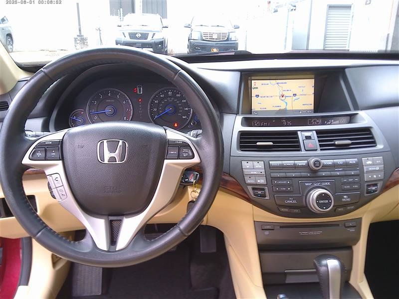 Used 2010 Honda Crosstour EX-L image 10