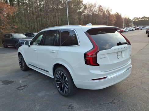 New 2026 Volvo XC90 T8 Plus w/ Protection Package Premier AWD/4WD image 7
