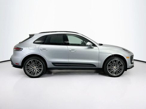 Used 2026 Porsche Macan AWD/4WD image 8