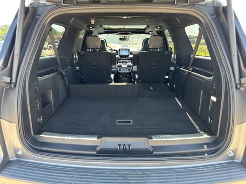 Used 2021 Lincoln Navigator L Reserve AWD/4WD image 26