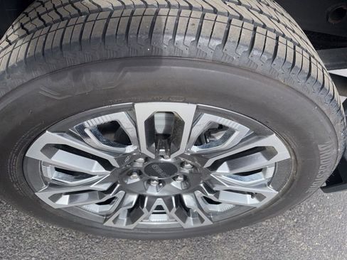 Used 2023 GMC Sierra 1500 Denali Ultimate AWD/4WD image 11