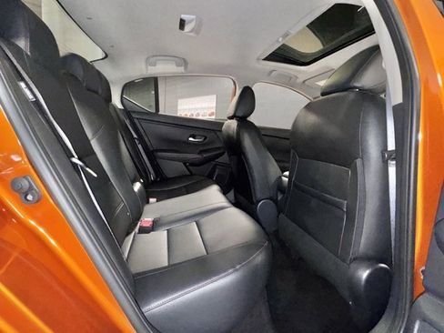 Used 2024 Nissan Sentra SR w/ SR Premium Package image 14