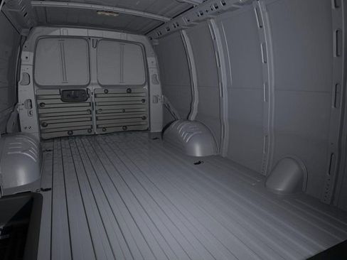 New 2026 GMC Savana 2500 w/ Driver Convenience Package image 17