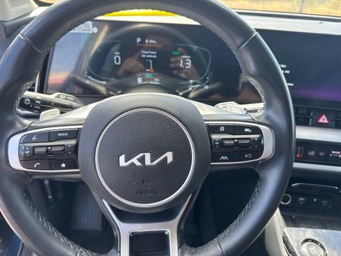 Used 2025 Kia Sportage EX w/ EX Premium Package AWD/4WD image 14