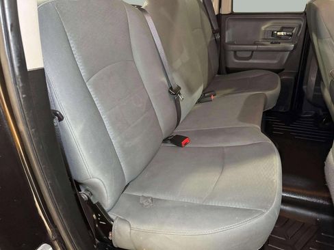 Used 2017 RAM 1500 Classic SLT image 23