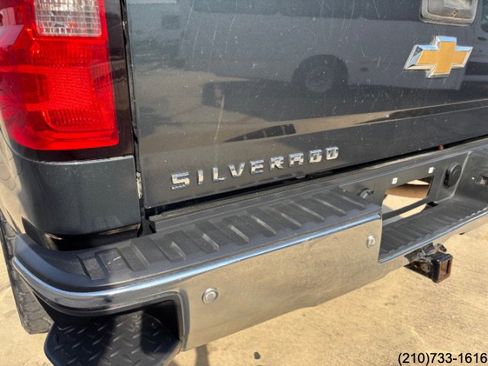 Used 2018 Chevrolet Silverado 1500 LT w/ Texas Edition AWD/4WD image 13