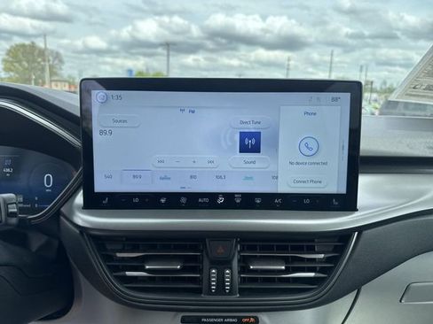 Used 2023 Ford Escape Active w/ Tech Pack #2 image 16