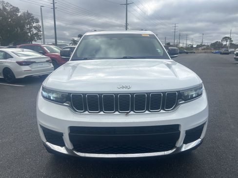 Used 2021 Jeep Grand Cherokee L Limited image 2