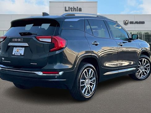 Used 2022 GMC Terrain Denali w/ Denali Premium Package image 23