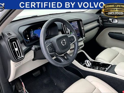 Used 2023 Volvo XC40 B5 Ultimate w/ Protection Package Premier AWD/4WD image 14