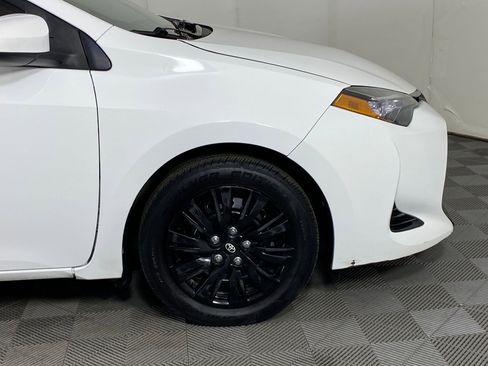 Used 2017 Toyota Corolla LE w/ Carpet Mat Package (TMS) image 11