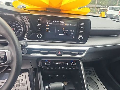 Used 2022 Kia K5 LXS image 17