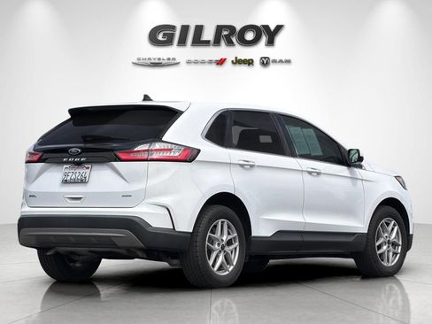Used 2023 Ford Edge SEL w/ Convenience Package AWD/4WD image 4