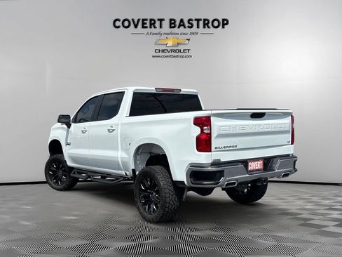 Used 2025 Chevrolet Silverado 1500 LT w/ Z71 Off-Road Package AWD/4WD image 4