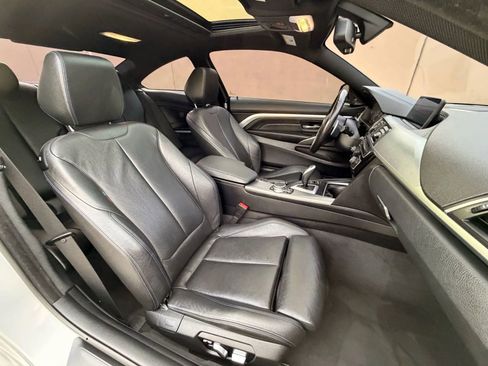 Used 2019 BMW 440i xDrive Coupe w/ M Sport Package AWD/4WD image 20