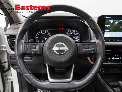 Used 2023 Nissan Rogue SL w/ SL Premium Package AWD/4WD image 10