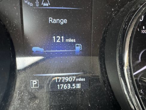 Used 2015 Nissan Rogue SL w/ SL Premium Package image 20