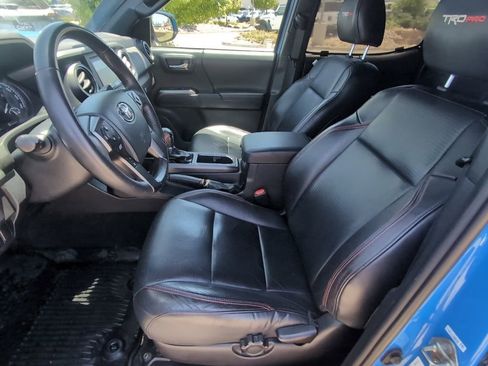 Used 2019 Toyota Tacoma TRD Pro AWD/4WD image 12