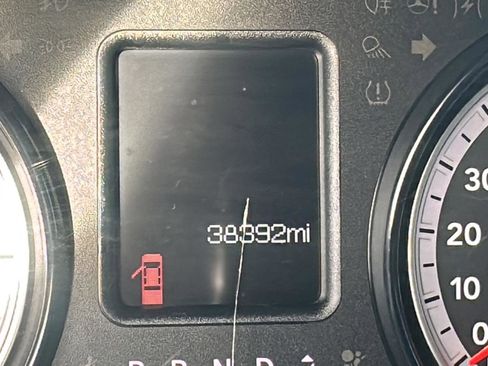 Used 2024 RAM 1500 Classic Warlock image 9