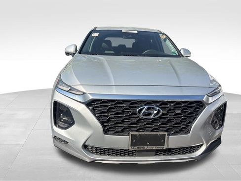 Used 2020 Hyundai Santa Fe SE FWD image 3