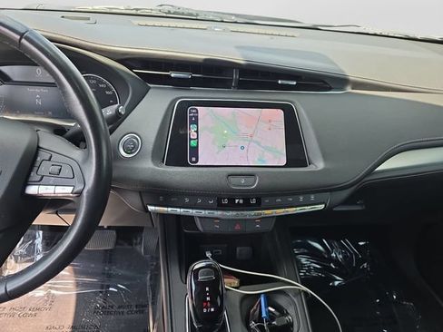 Used 2023 Cadillac XT4 Premium Luxury AWD/4WD image 18