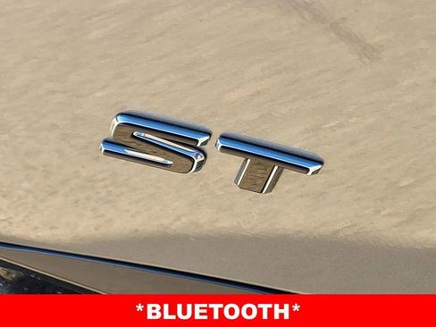 New 2026 Buick Envision Sport Touring image 8