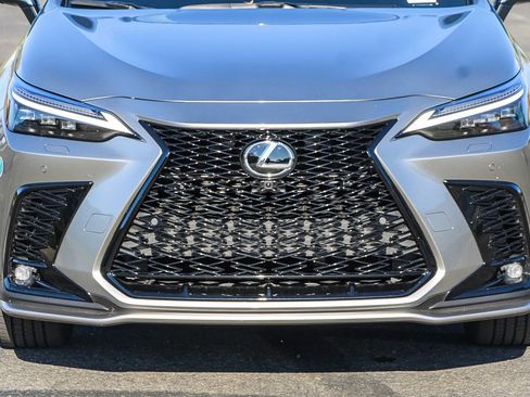 Used 2025 Lexus NX 450h+ F Sport image 7