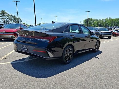 New 2026 Hyundai Elantra SEL Sport Premium w/ Cargo Package FWD image 13