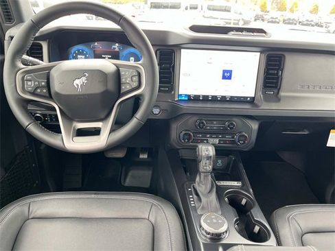 New 2025 Ford Bronco Big Bend image 12