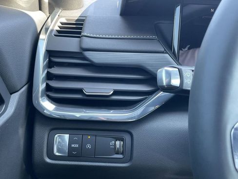 New 2026 GMC Acadia Elevation FWD image 25
