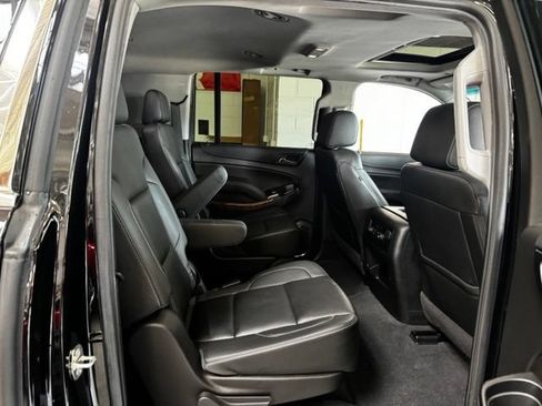 Used 2020 Chevrolet Suburban Premier w/ Max Trailering Package AWD/4WD image 37