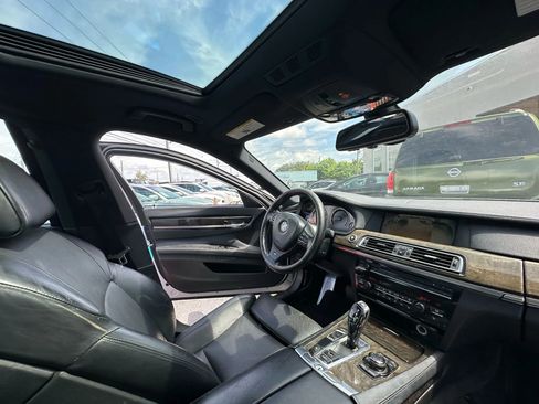 Used 2012 BMW 750Li RWD image 9