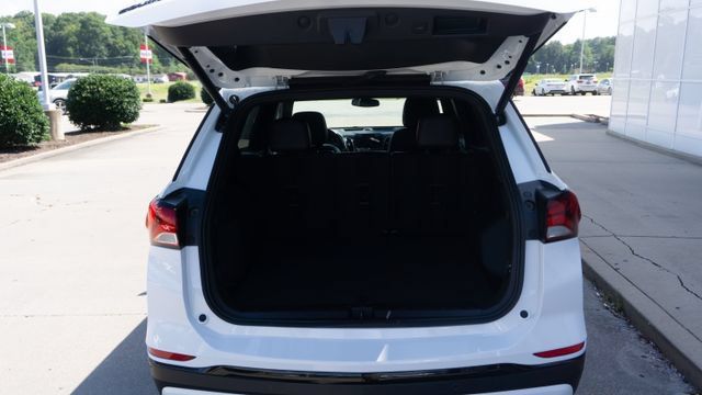 Used 2024 Chevrolet Equinox RS w/ RS Leather Package FWD image 15