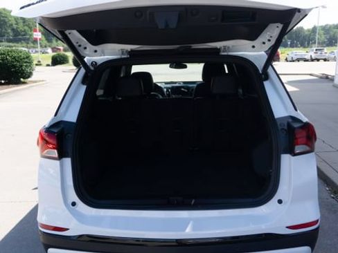 Used 2024 Chevrolet Equinox RS w/ RS Leather Package FWD image 15