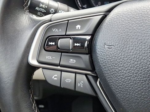 Used 2018 Honda Accord EX-L image 17